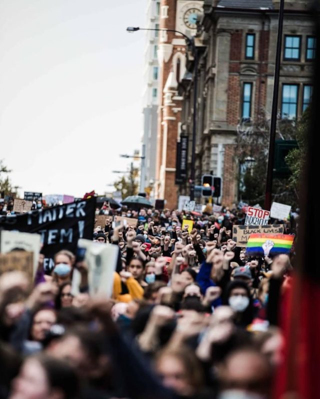 Organisation Listing Boorloo JusticeNyungar led grassroots activist collective fighting for justice, decolonisation and thriving communities for all💫🌎🖤💛❤️ Instagram Listing

https://moraleconomy.au/2025/06/17/boorloo-justice/